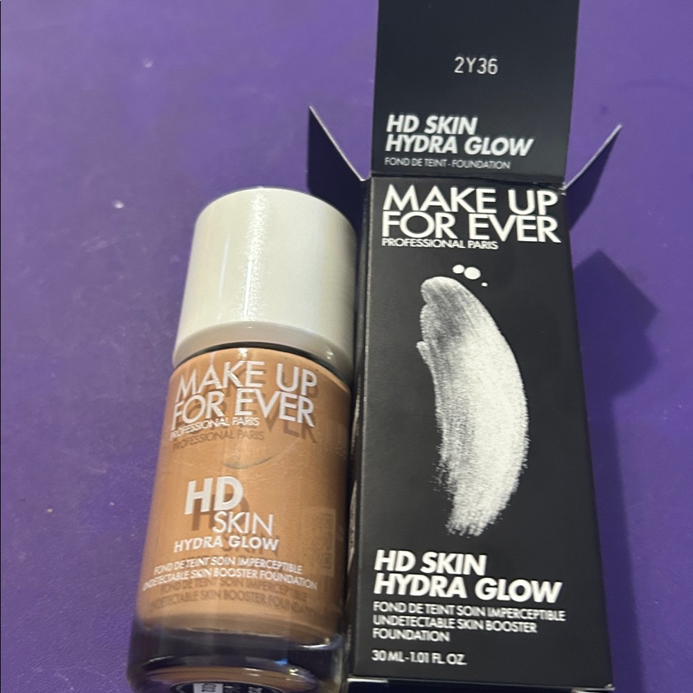 Make Up For Ever HD Skin Hydra Glow Foundation!…